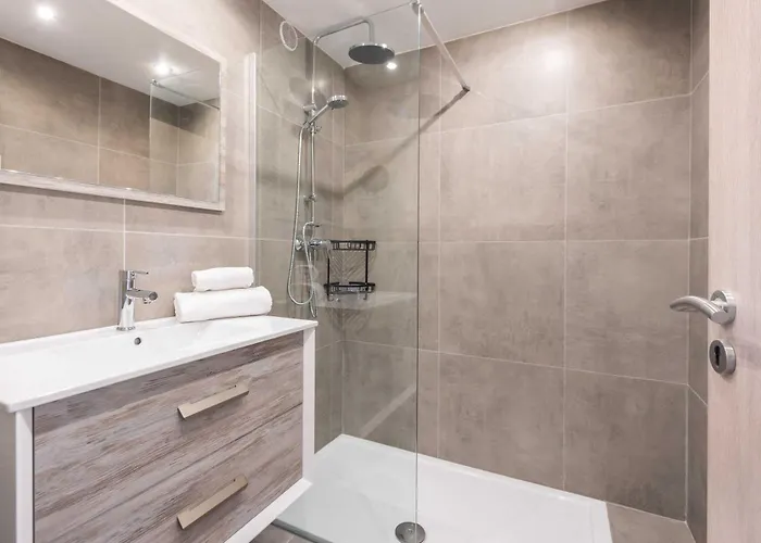 Beautiful Flat With Balcony - 200m From The Апартаменты